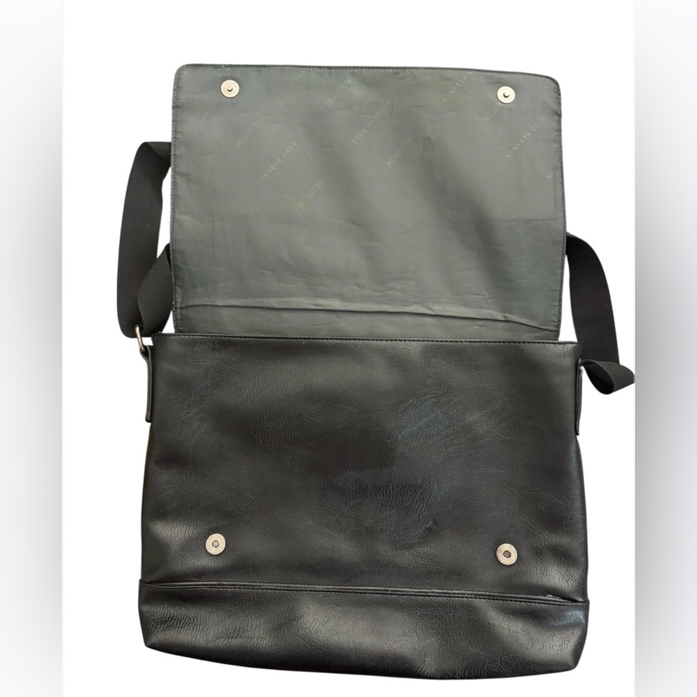 Kenneth Cole Reaction Laptop Grand Tour Business Messenger Tablet Crossbody Bag - Picture 5 of 10